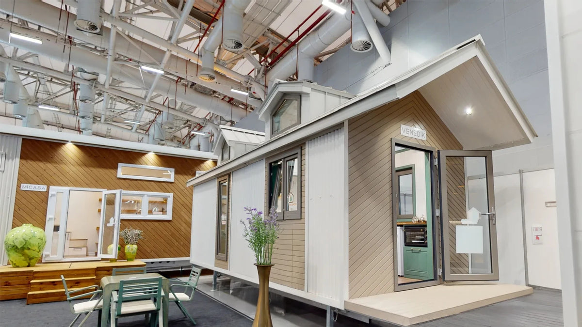 Tiny House VENEDIK 8m 20m² – Wohnwagen – kein Baugenehmigung – TÜV – Veranda