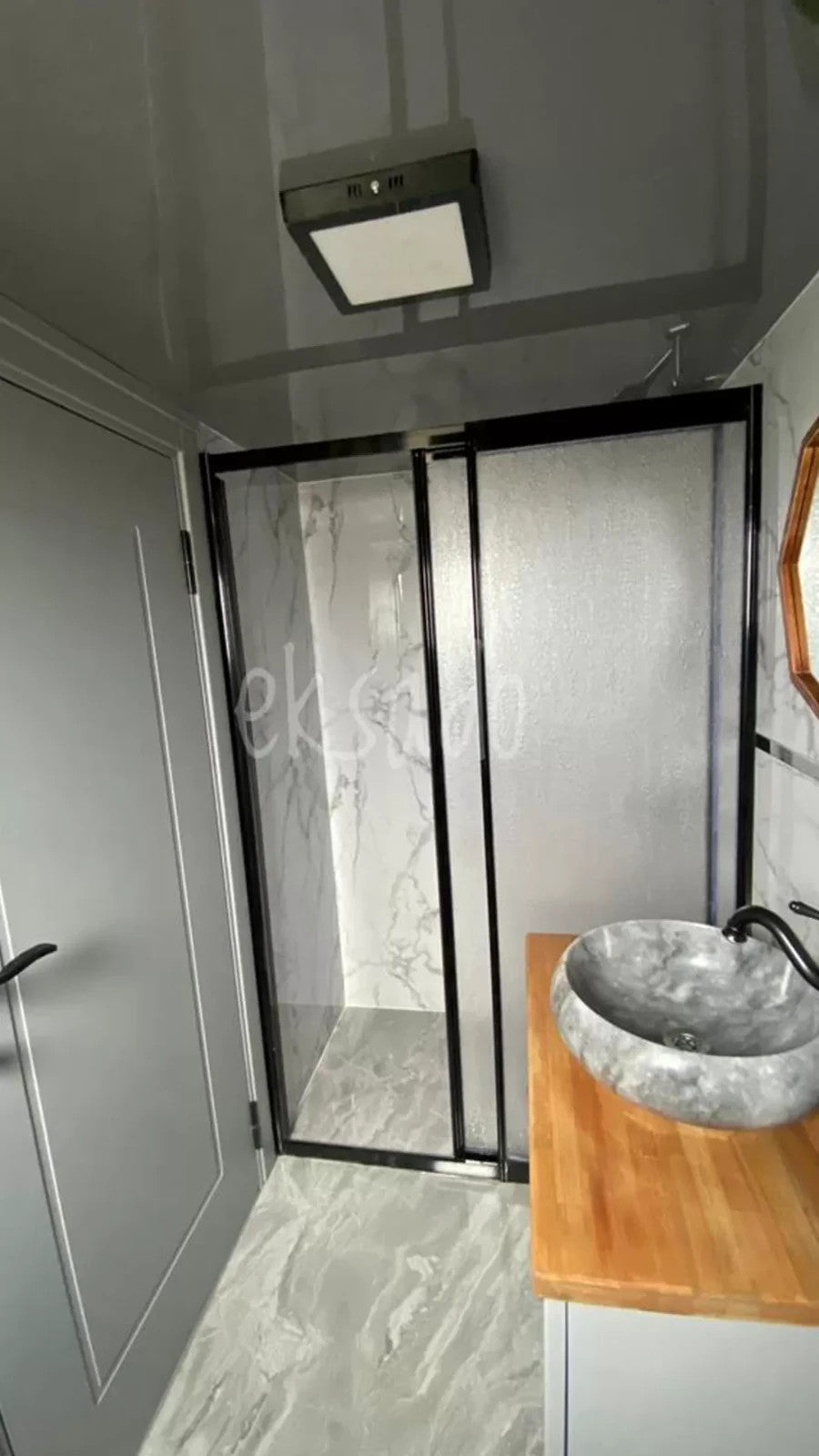 Tiny House KOSOVA 7m Loft 21,8m² – Wohnwagen – kein Baugenehmigung – TÜV – DE