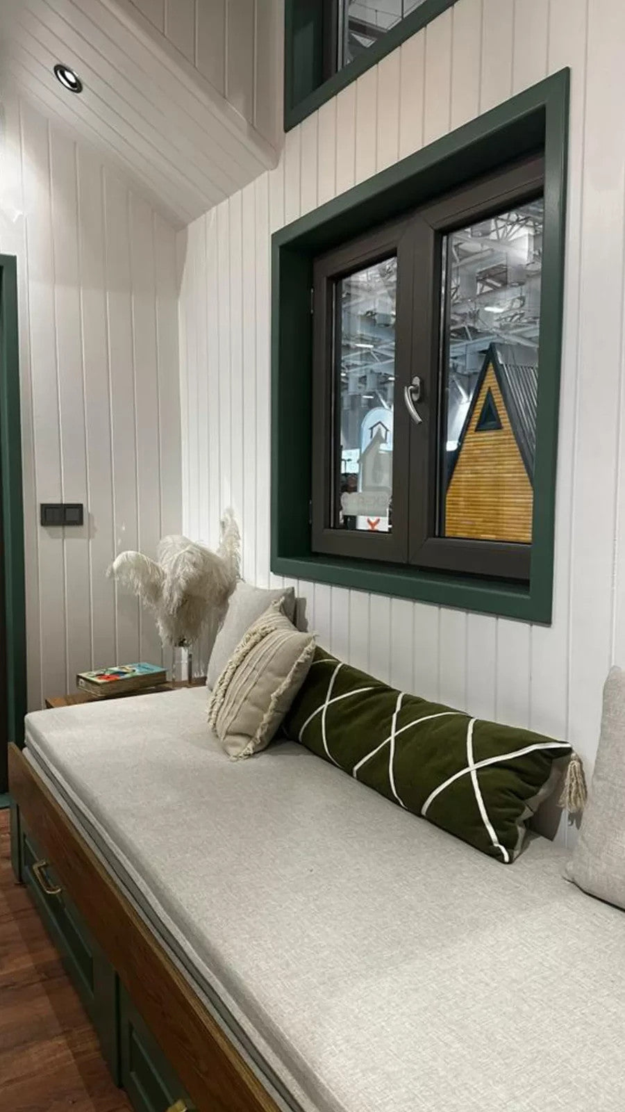Tiny House VENEDIK 8m 20m² – Wohnwagen – kein Baugenehmigung – TÜV – Veranda