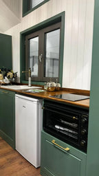 Tiny House VENEDIK 8m 20m² – Wohnwagen – kein Baugenehmigung – TÜV – Veranda
