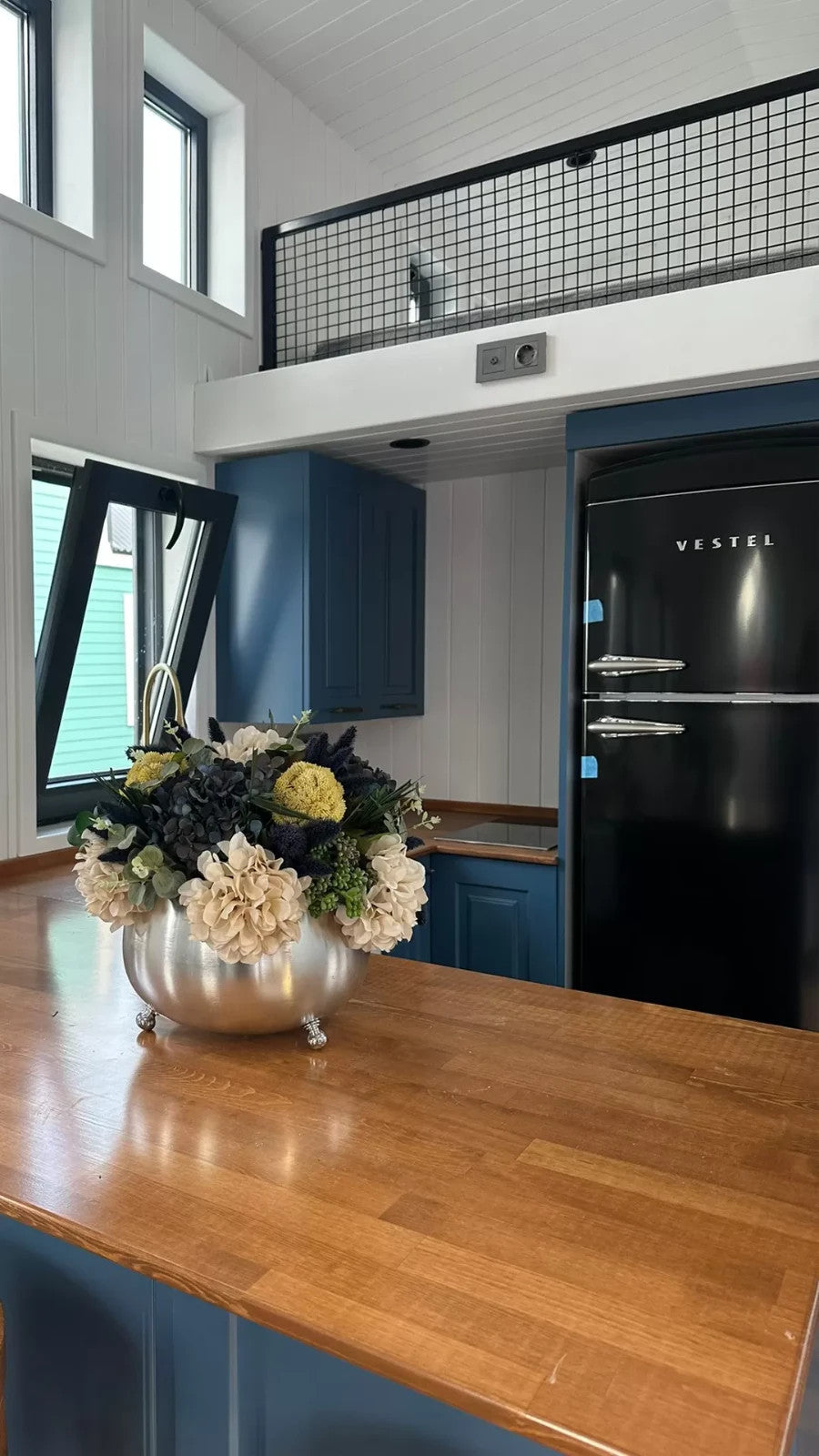 Premium Tiny House CALIFORNIA 9m 29,8m² – Wohnwagen – kein Baugenehmigung – TÜV